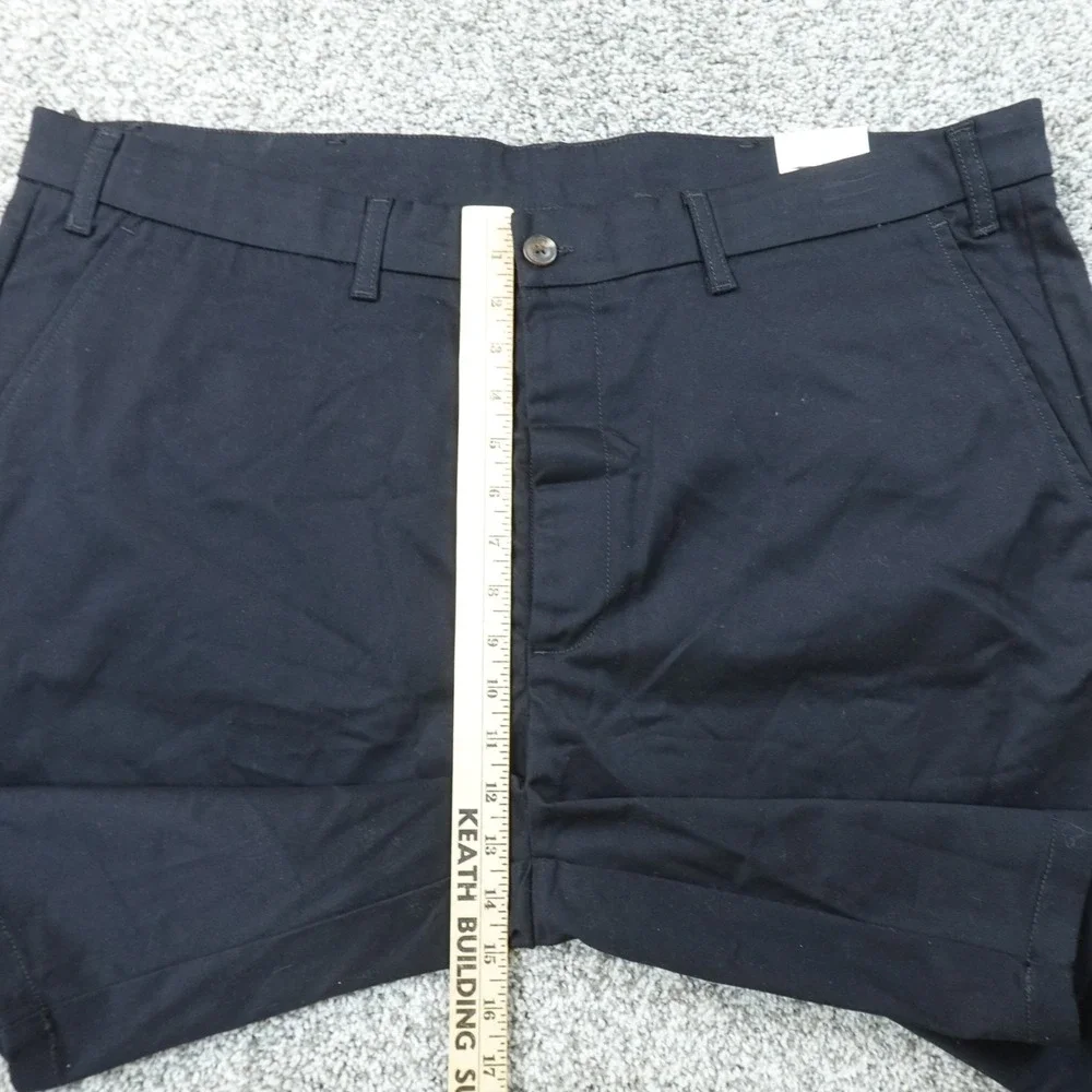 NEW St Johns Bay Shorts Mens 48 Black Chino Flat Front Comfort Stretch Flex Golf